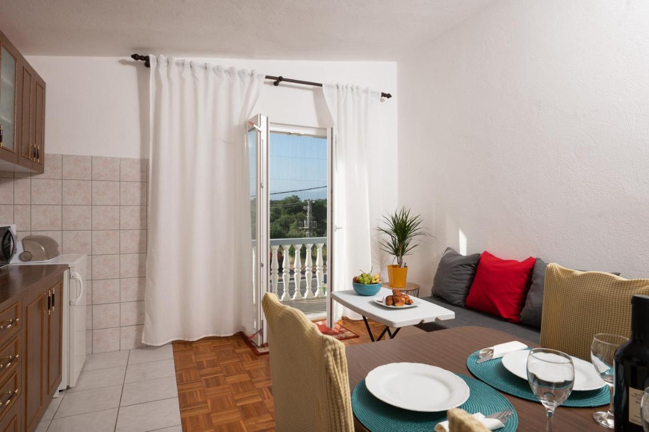 Marina'S Apartments Ražanac المظهر الخارجي الصورة