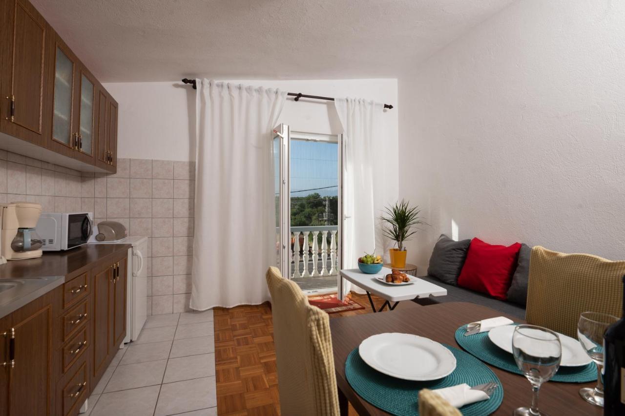 Marina'S Apartments Ražanac المظهر الخارجي الصورة