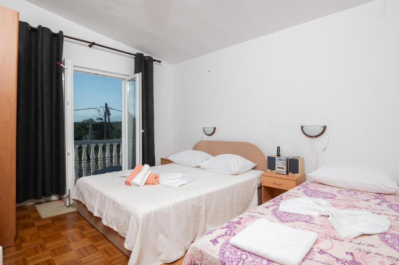 Marina'S Apartments Ražanac المظهر الخارجي الصورة