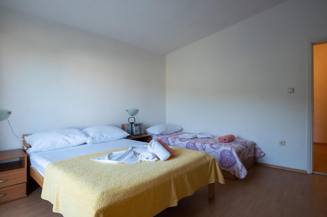 Marina'S Apartments Ražanac المظهر الخارجي الصورة