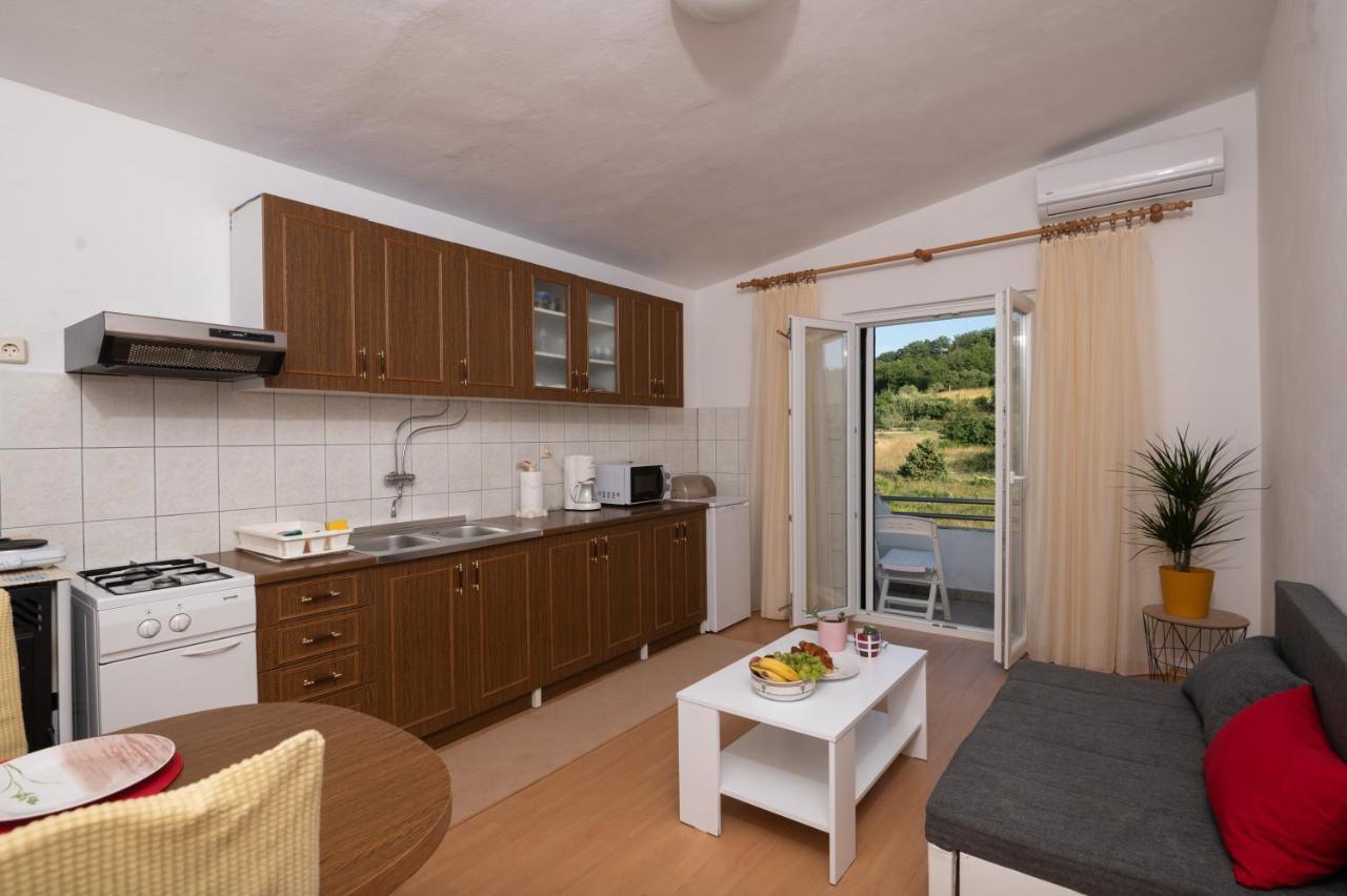Marina'S Apartments Ražanac المظهر الخارجي الصورة