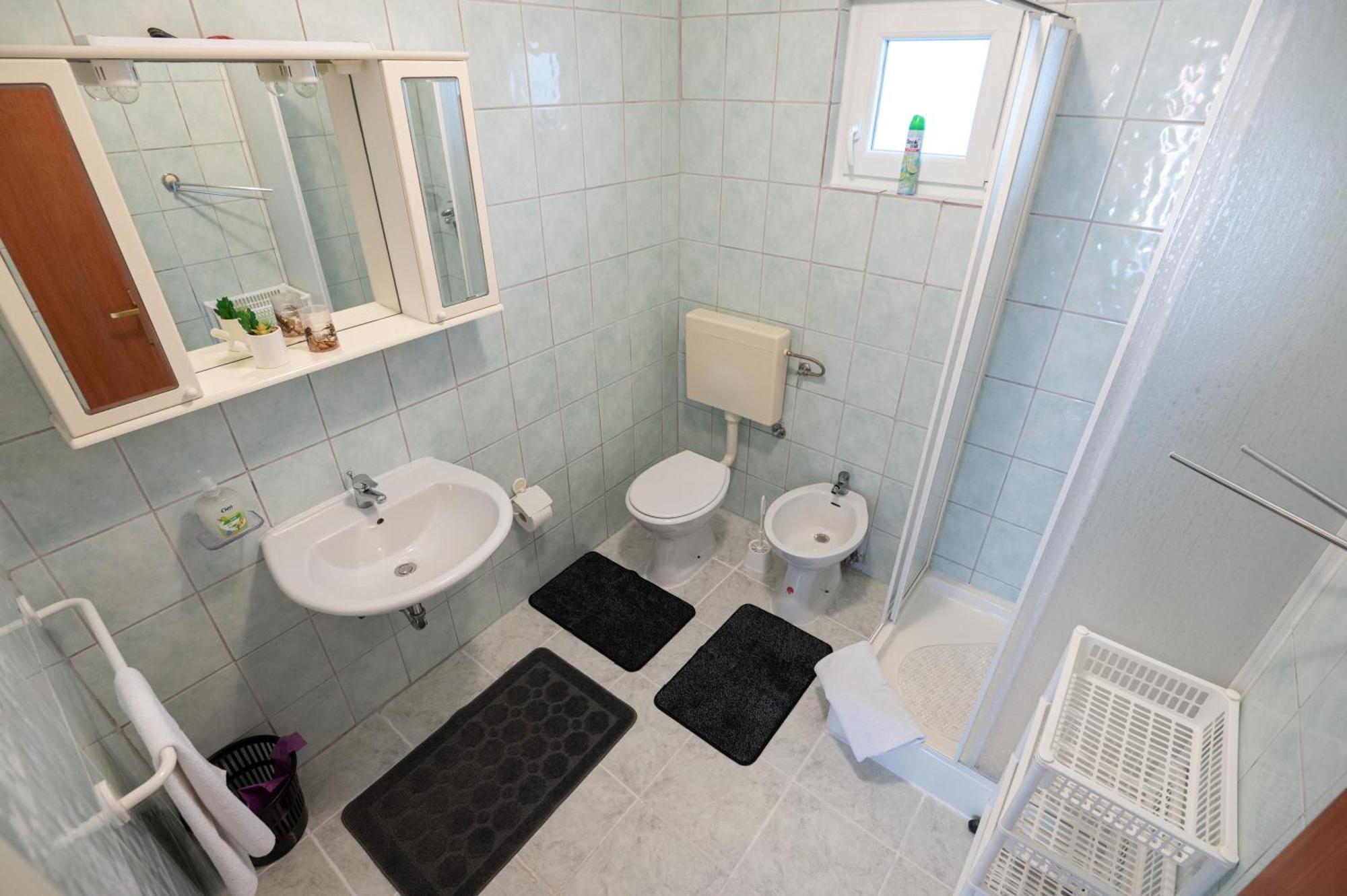 Marina'S Apartments Ražanac الغرفة الصورة